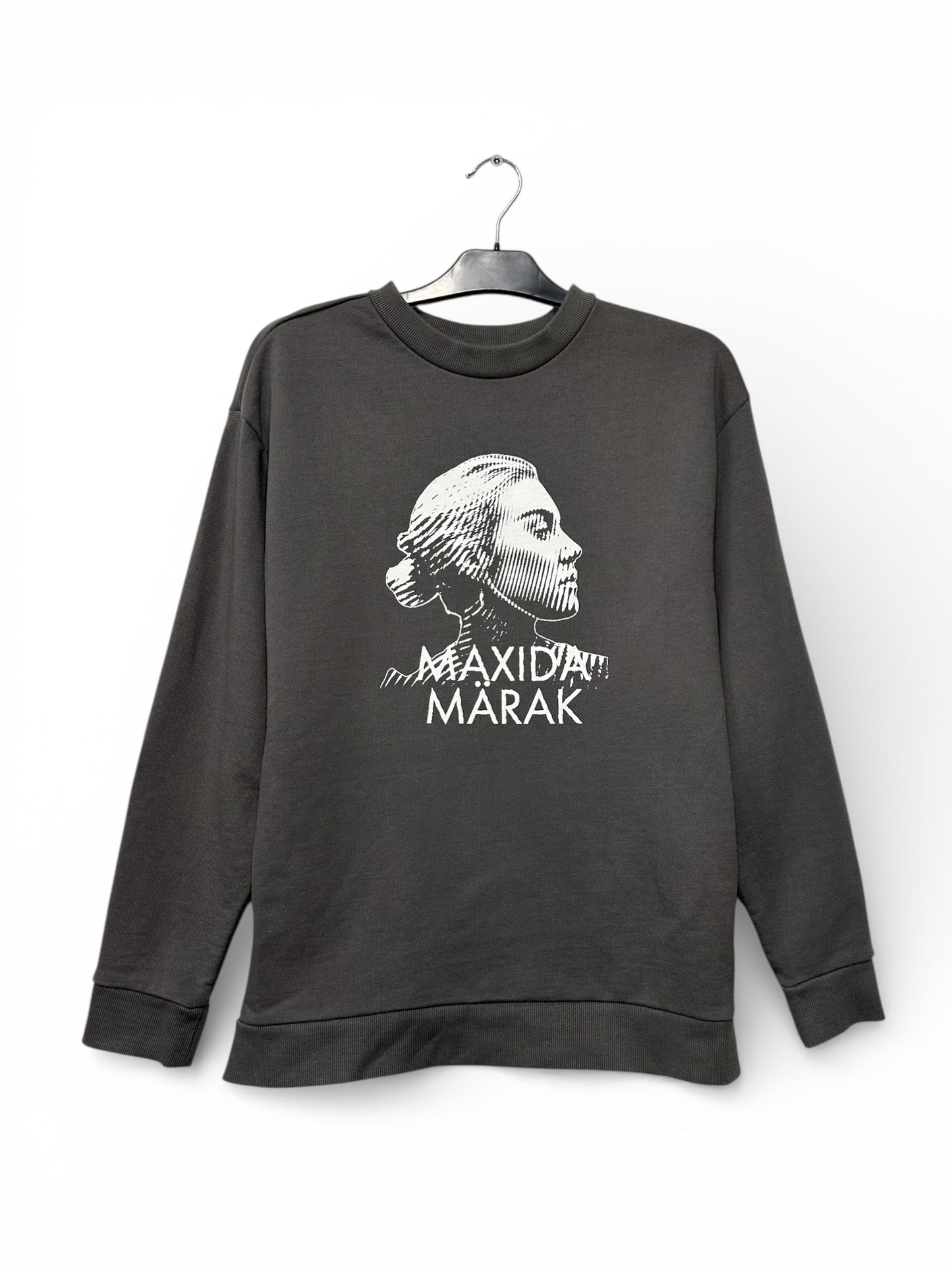 Sweatshirt - Medium