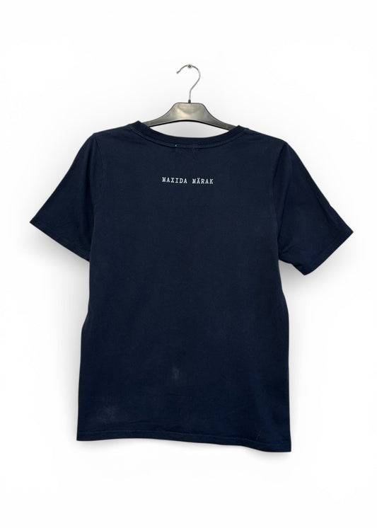 T-shirt - Medium