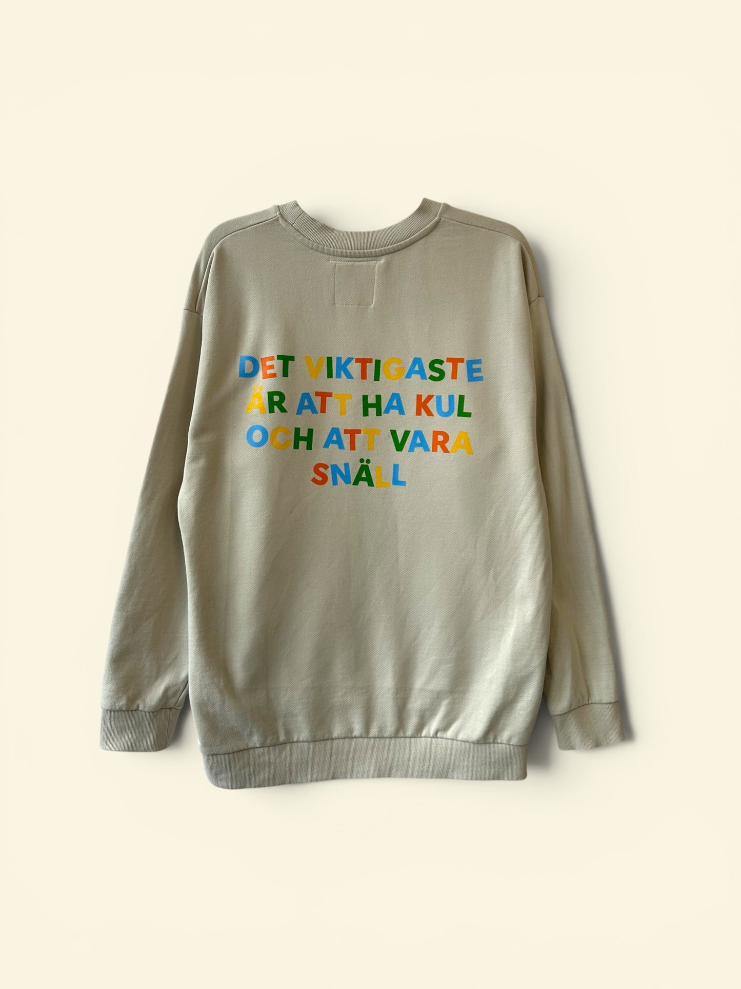 Sweatshirt - Large