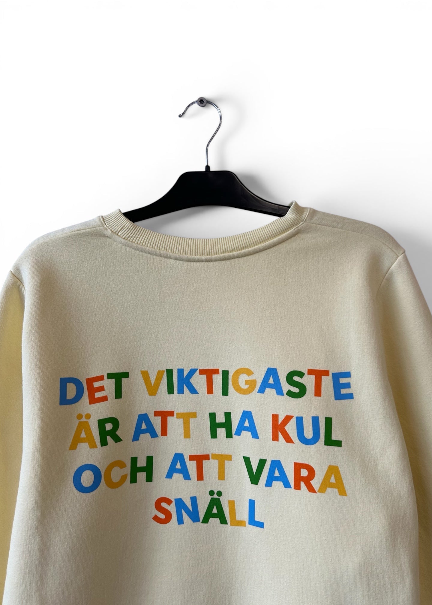 Sweatshirt - Medium