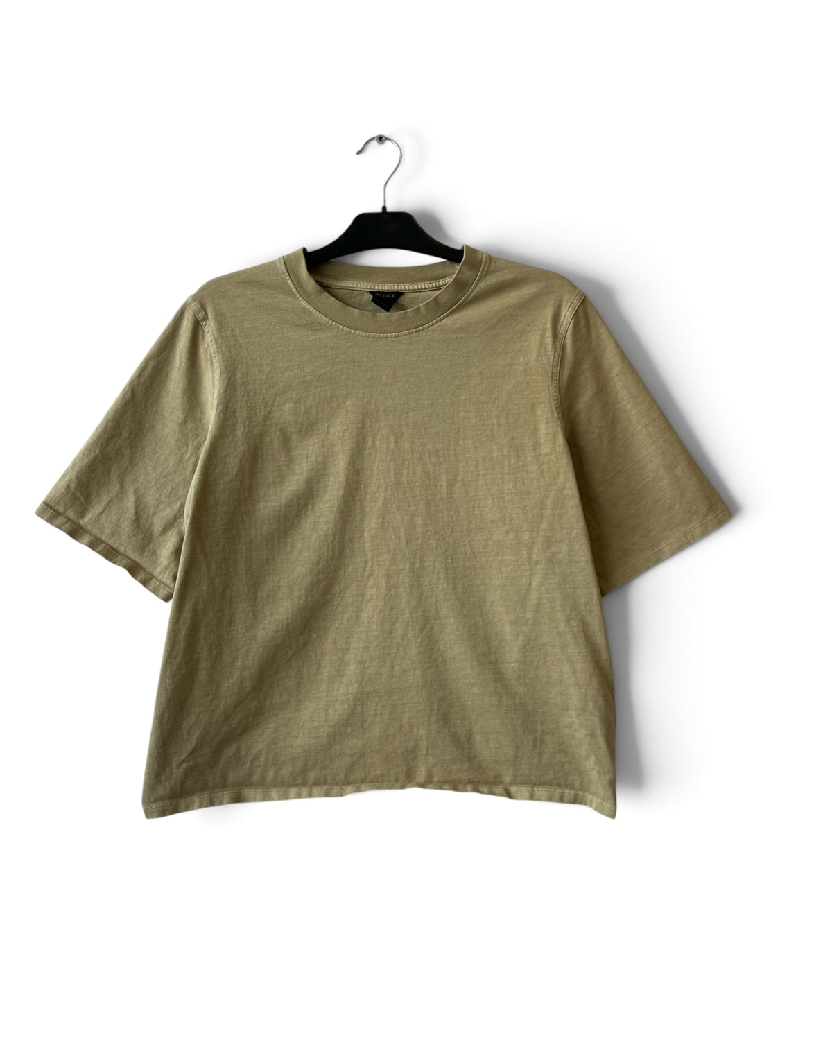 T-shirt - Medium