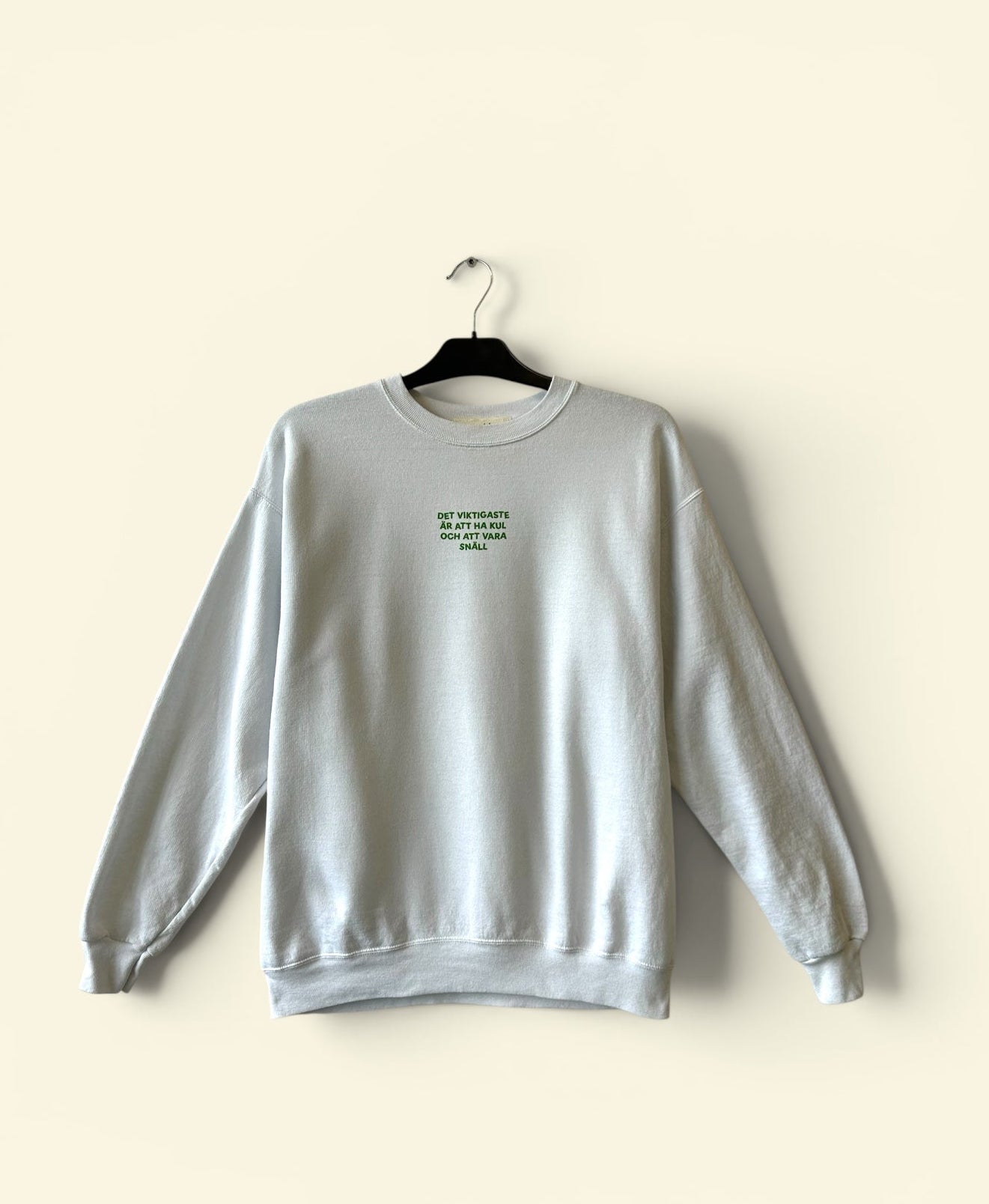 Sweatshirt - Medium