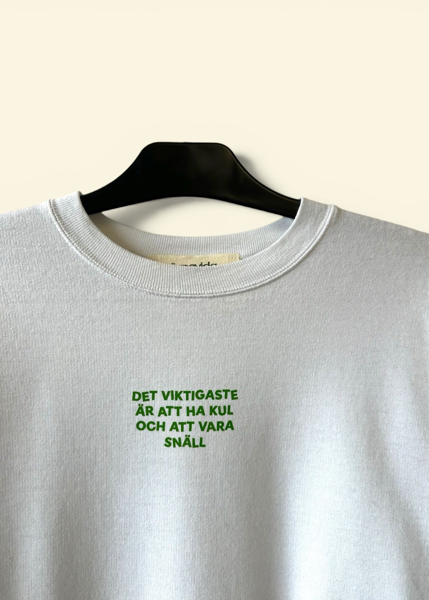 Sweatshirt - Medium