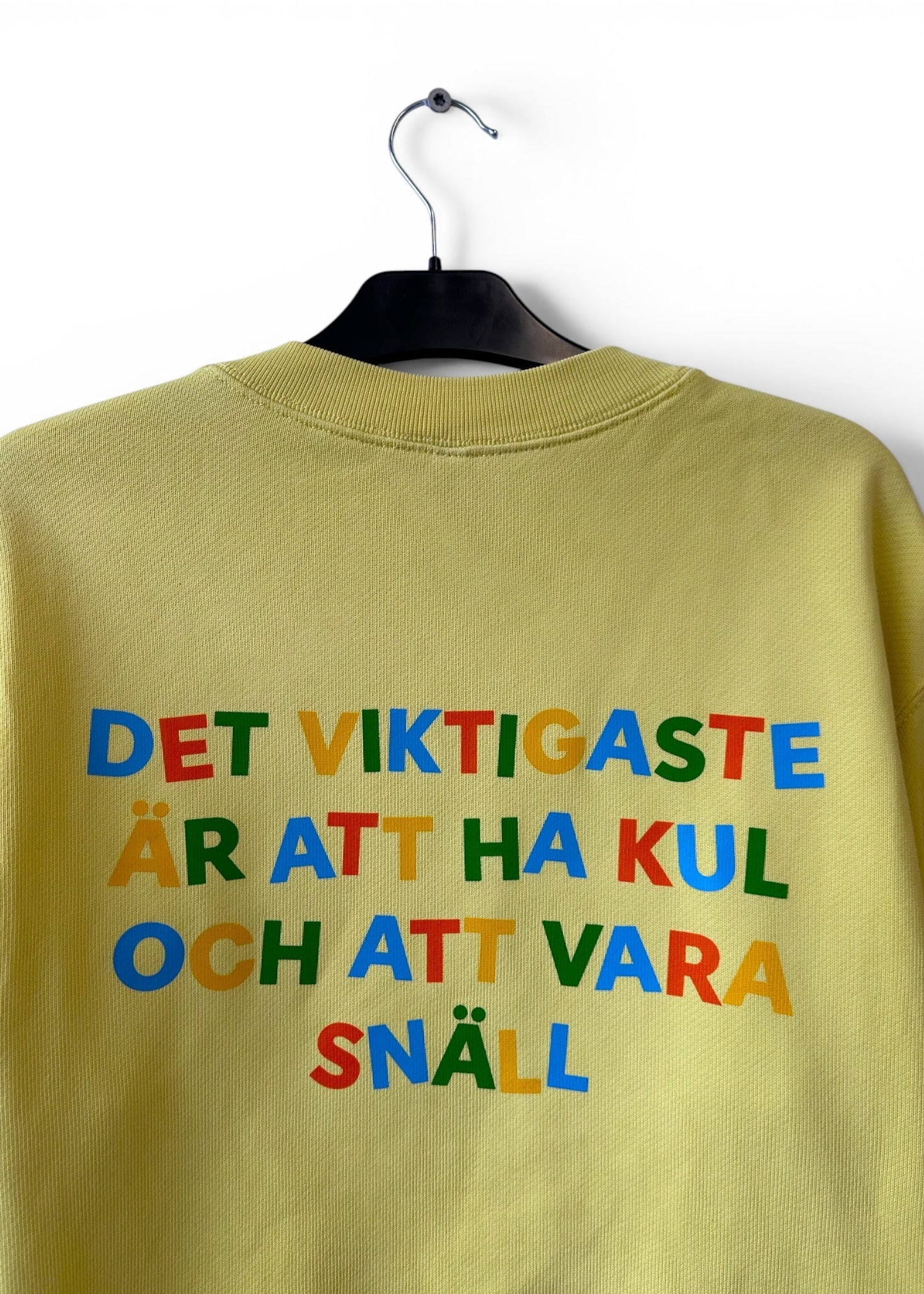 Sweatshirt - Medium