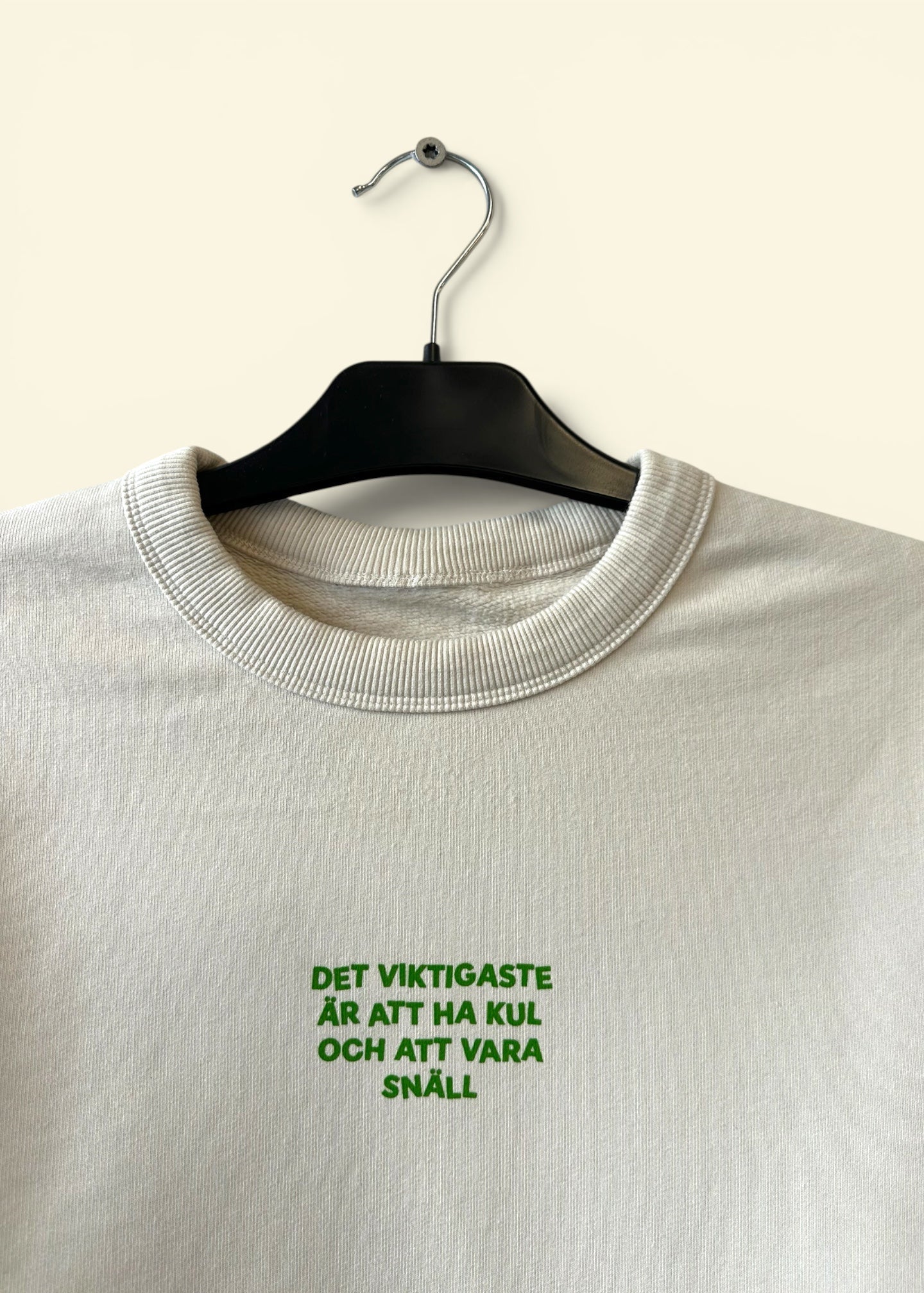 Sweatshirt - Medium
