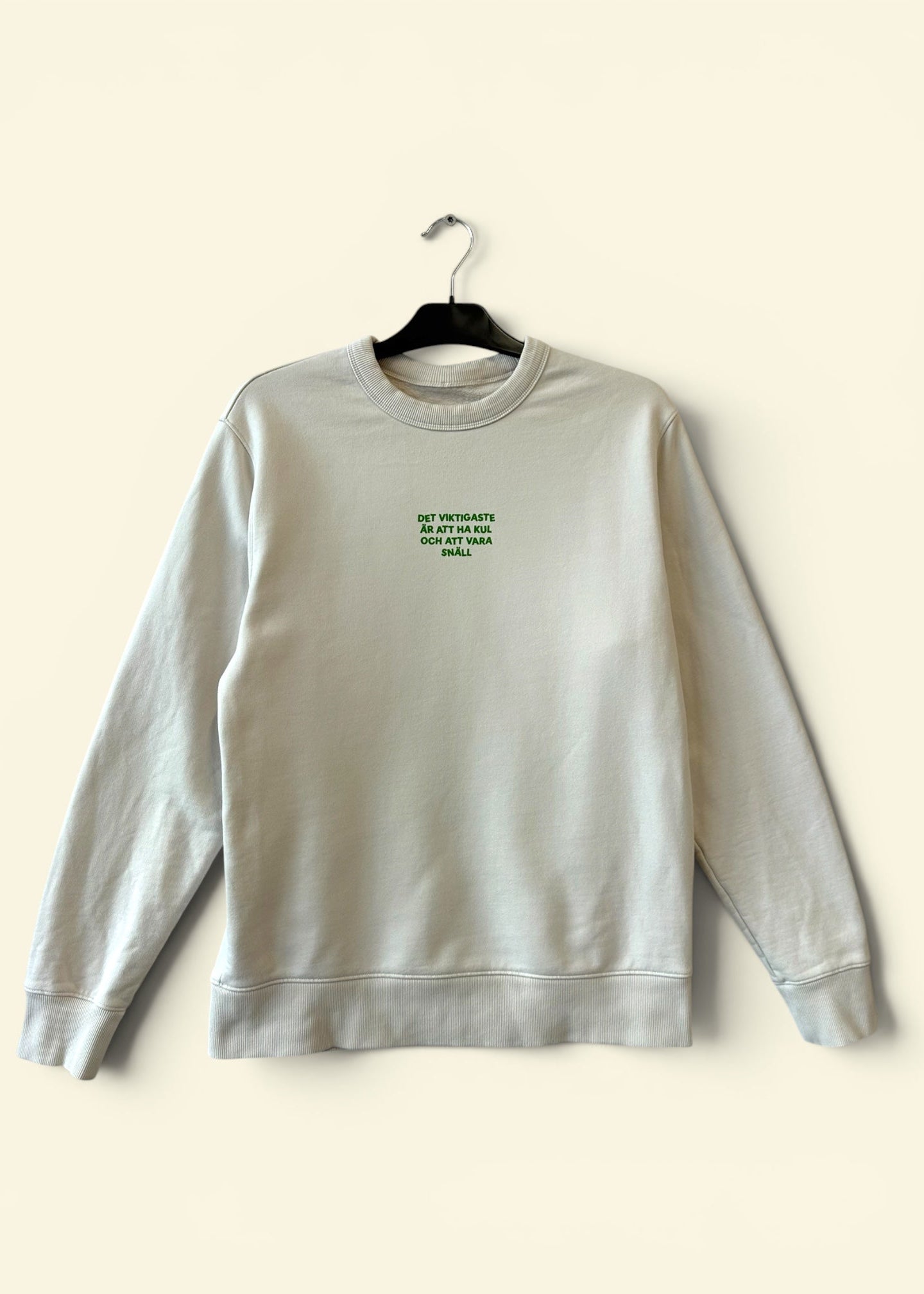 Sweatshirt - Medium