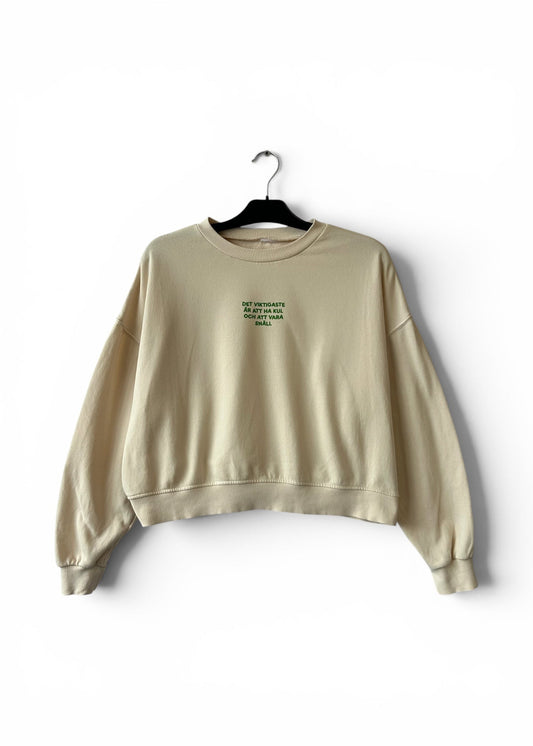 Sweatshirt - Medium