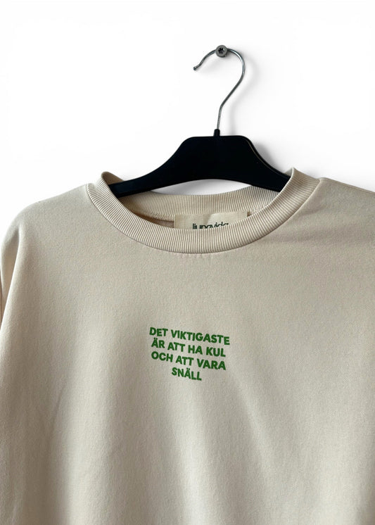 Sweatshirt - Medium